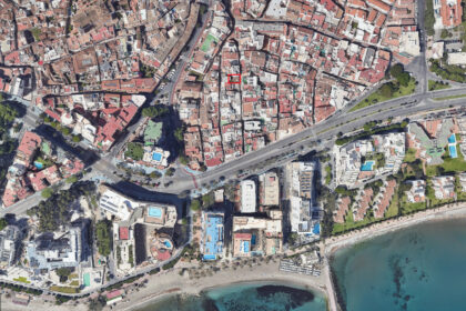 affbf9c887fbb062f8bb9ac247ee3ff0 - 1