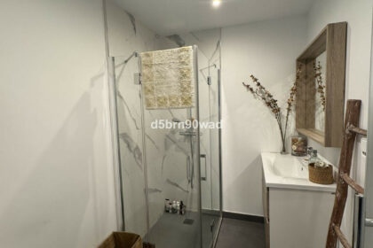 b1a5b9b4856ab662f5f68c17ec63a707 - 21