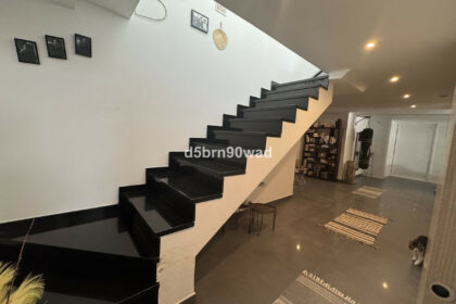 b1a5b9b4856ab662f5f68c17ec63a707 - 26