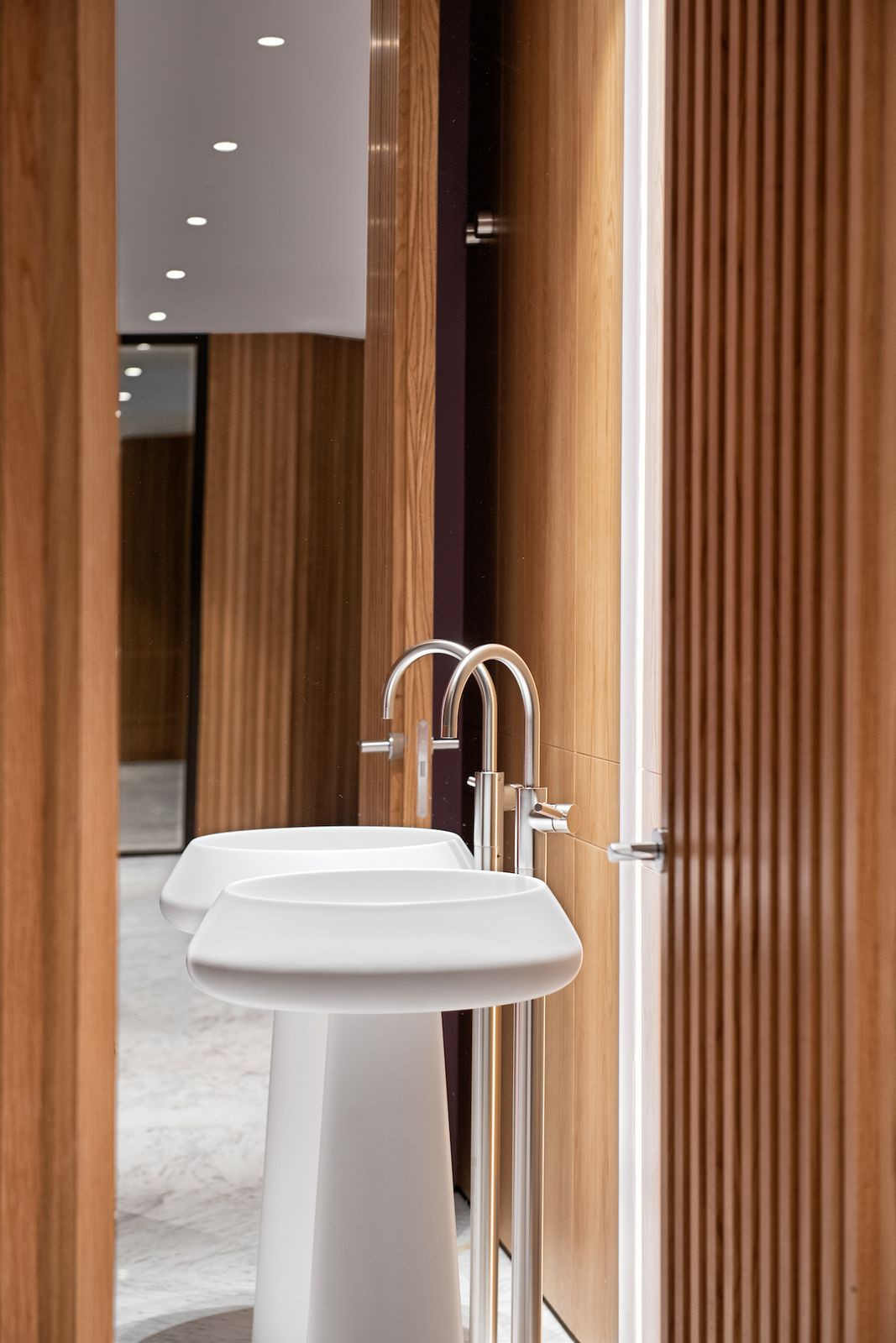 b2afd02cbe06cb82b9a30cb37a273898 - 11