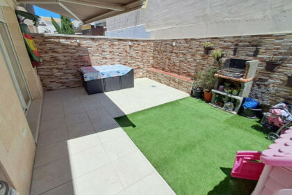 b45f0b265f054bae4e9bcccbcfb0cf9f - 10