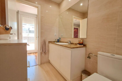 b45f0b265f054bae4e9bcccbcfb0cf9f - 24