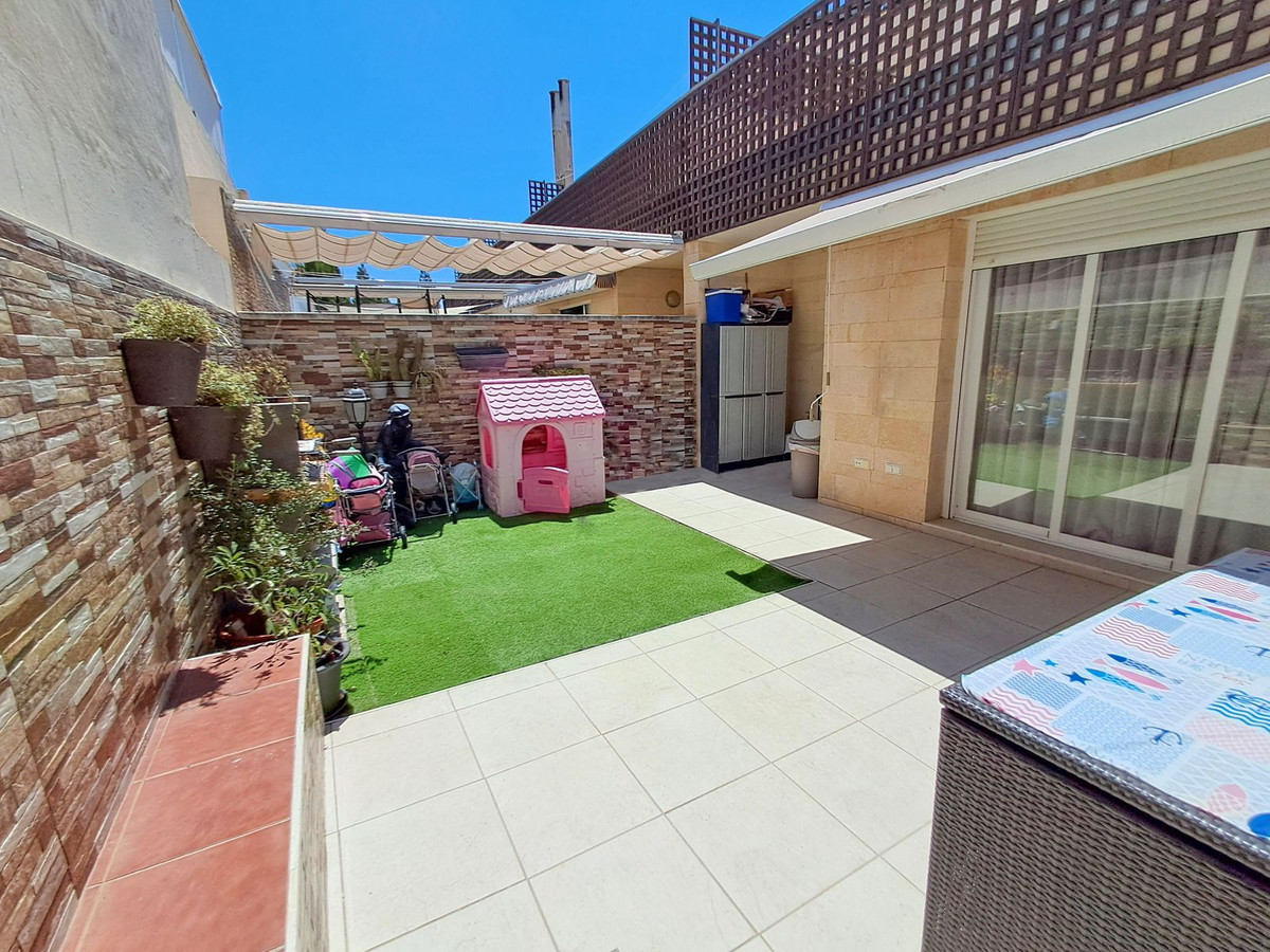 b45f0b265f054bae4e9bcccbcfb0cf9f - 4