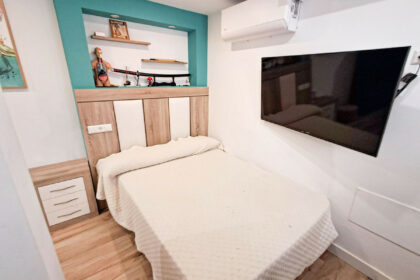 b45f0b265f054bae4e9bcccbcfb0cf9f - 9