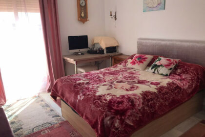 b652689210d08d37fac1f589c7f6a424 - 12