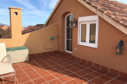 b652689210d08d37fac1f589c7f6a424 - 4