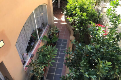 b652689210d08d37fac1f589c7f6a424 - 9