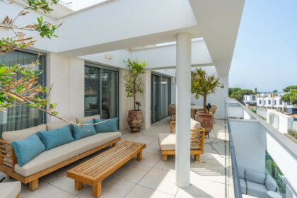 b6e2402a86284573b062c7d5fba1a6e8 - 30