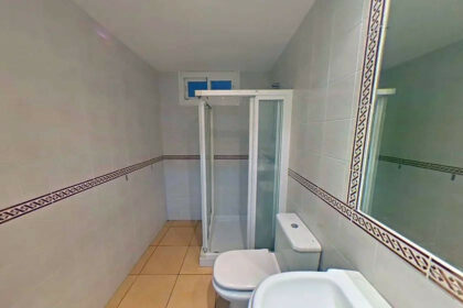 b915531df05cad971d83ac1796539b3d - 10