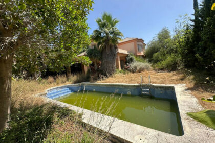 b915531df05cad971d83ac1796539b3d - 37