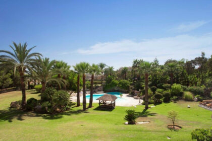 b9336ae6557e71a9aa109517297244fc - 19