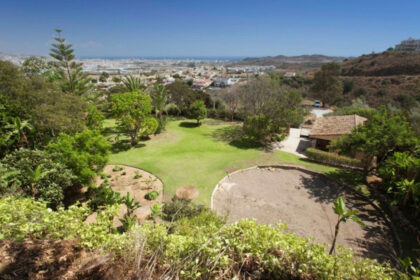 b9336ae6557e71a9aa109517297244fc - 22