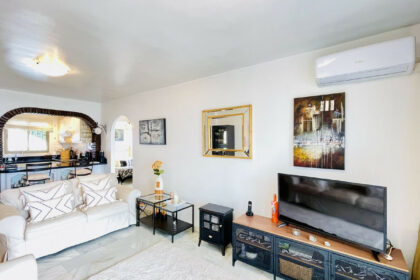 ba6fb6c973457cb92c03fa7e5fe9b6cb - 10