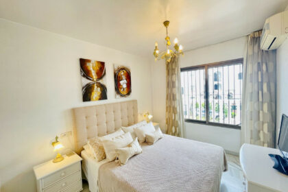 ba6fb6c973457cb92c03fa7e5fe9b6cb - 12