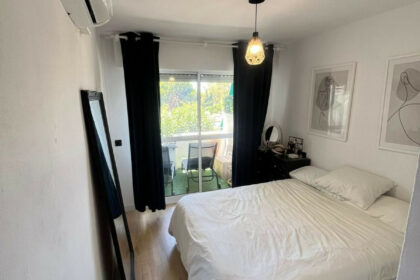 bdf059e25b00a1c5ba12ff076362794e - 11