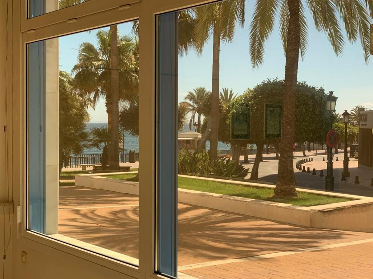 bec5b28d8d2b0910bf7be3da3296102f - 10