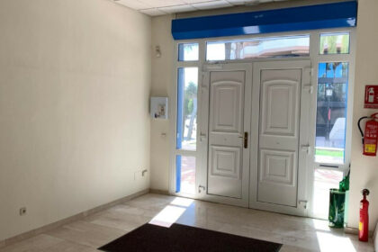 bec5b28d8d2b0910bf7be3da3296102f - 12