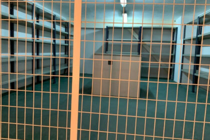 bec5b28d8d2b0910bf7be3da3296102f - 21