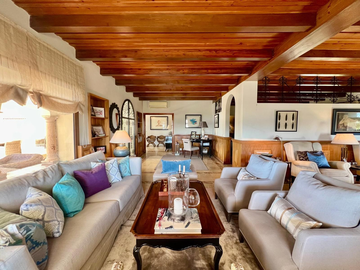 c1d5cb665195d6b2a549b7bdb23d3edc - 10