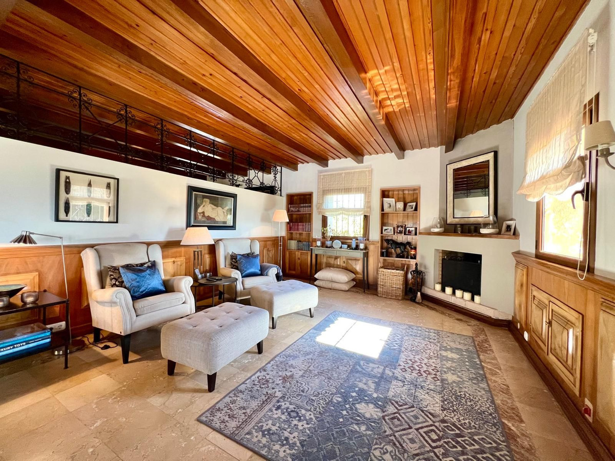 c1d5cb665195d6b2a549b7bdb23d3edc - 15