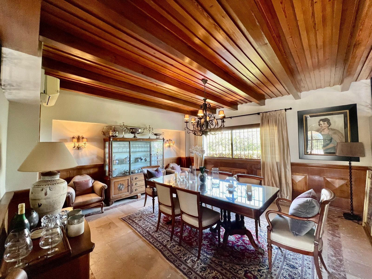 c1d5cb665195d6b2a549b7bdb23d3edc - 17