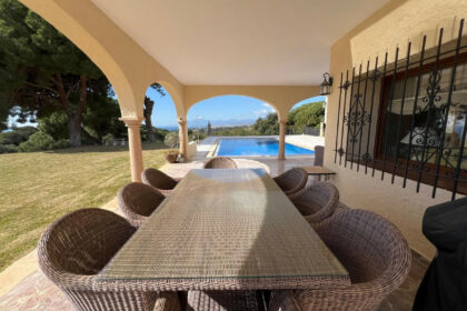 c1d5cb665195d6b2a549b7bdb23d3edc - 37