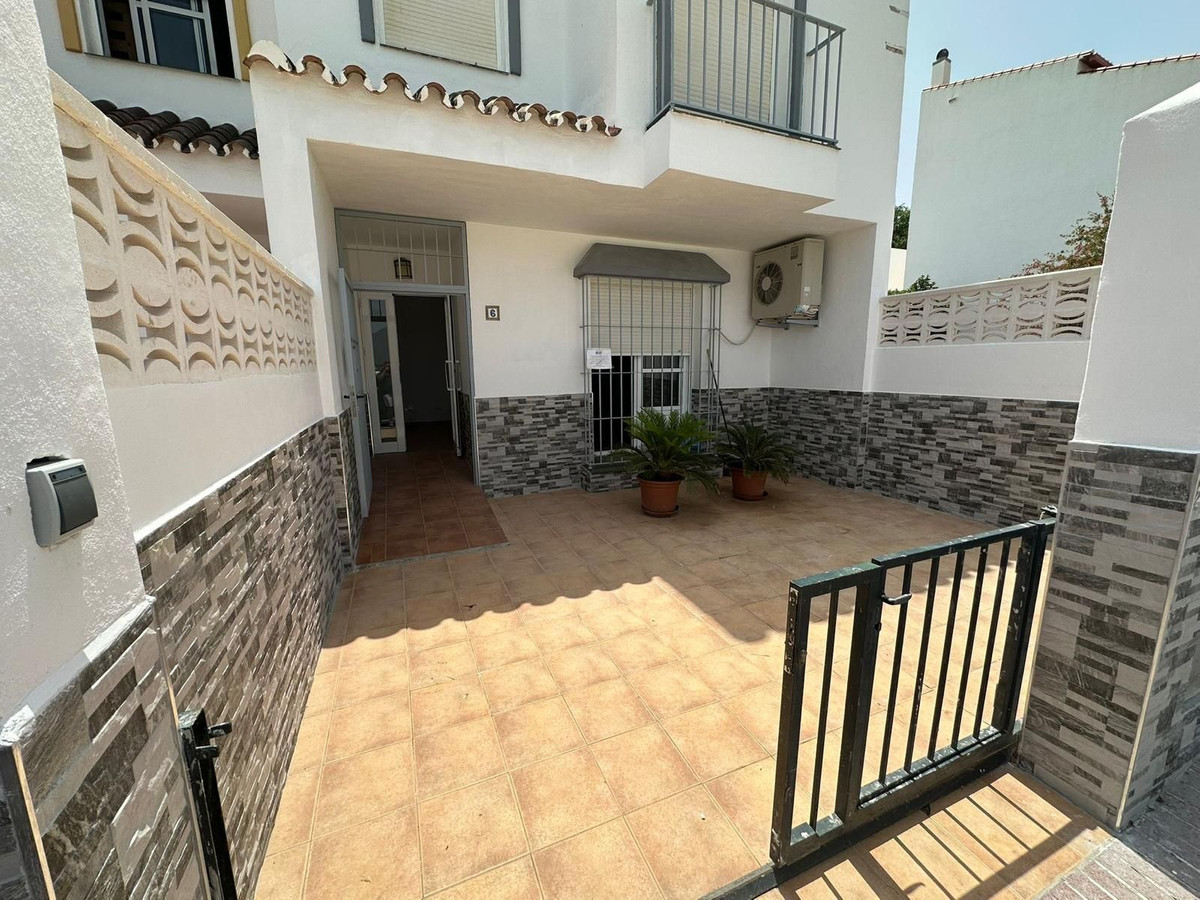 c3e0b2224f43e21c7825703566726abd - 10