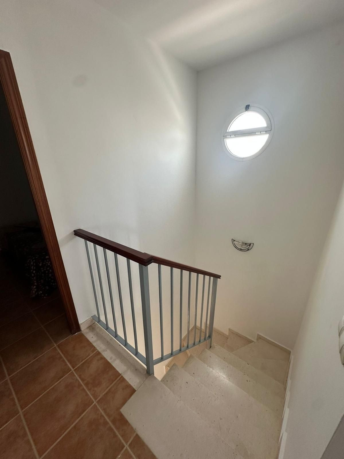 c3e0b2224f43e21c7825703566726abd - 26