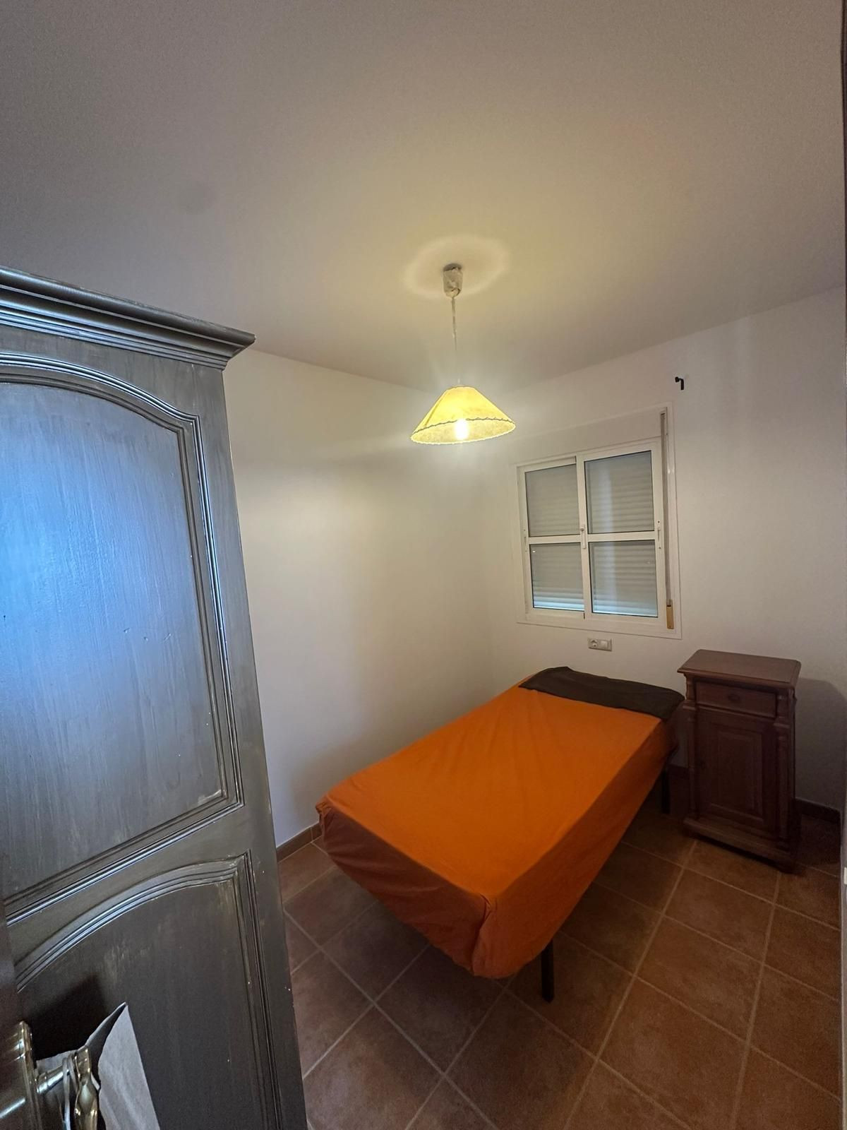 c3e0b2224f43e21c7825703566726abd - 27