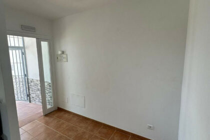 c3e0b2224f43e21c7825703566726abd - 3