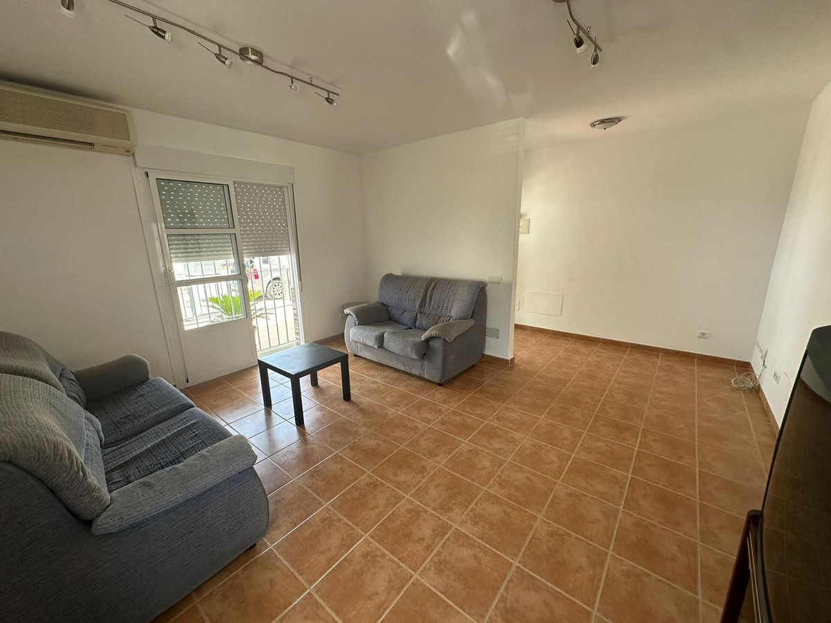 c3e0b2224f43e21c7825703566726abd - 4