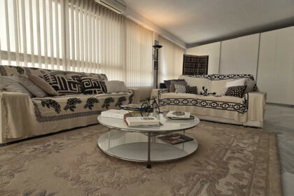 c5bcb913228154f16eb19d80b018932f - 12