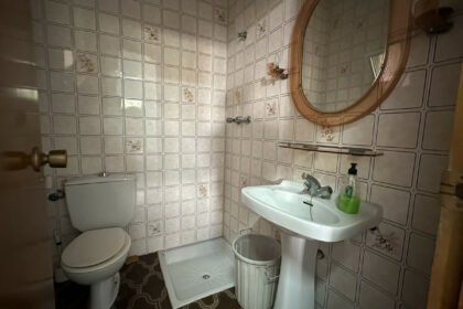 c613c491f54394ee21a43586ca1cb026 - 8