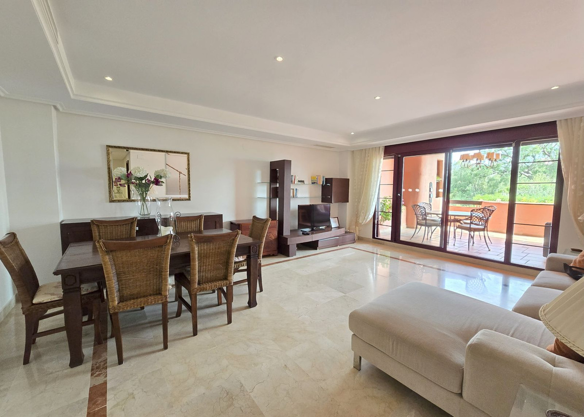 c6193e04eeee5883f8be58a5f898e1ec - 15