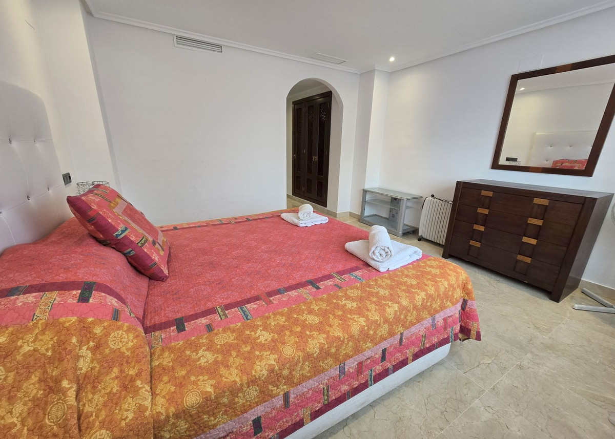 c6193e04eeee5883f8be58a5f898e1ec - 23