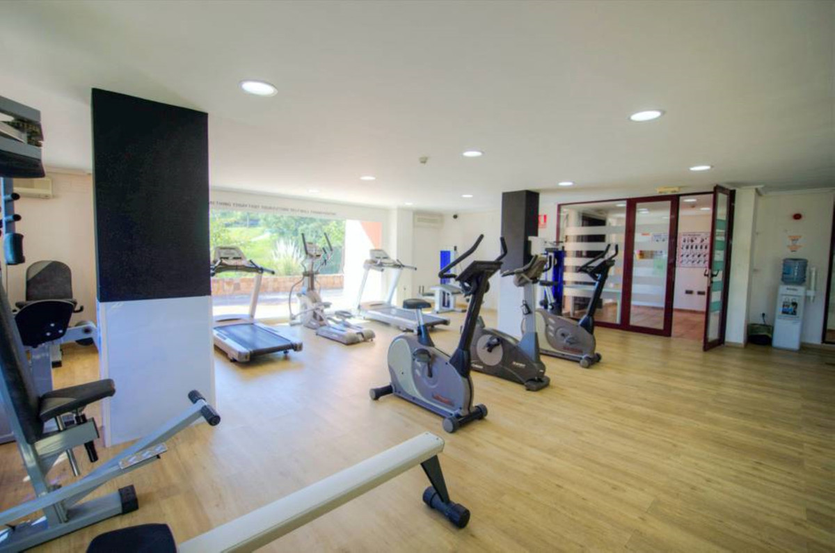 c6193e04eeee5883f8be58a5f898e1ec - 30