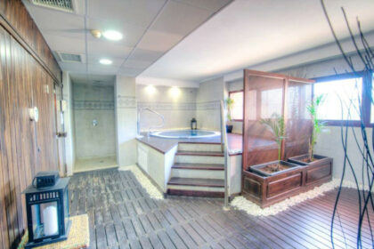 c6193e04eeee5883f8be58a5f898e1ec - 31