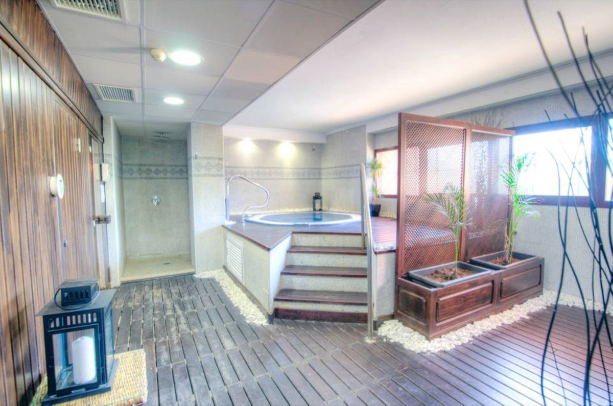 c6193e04eeee5883f8be58a5f898e1ec - 31