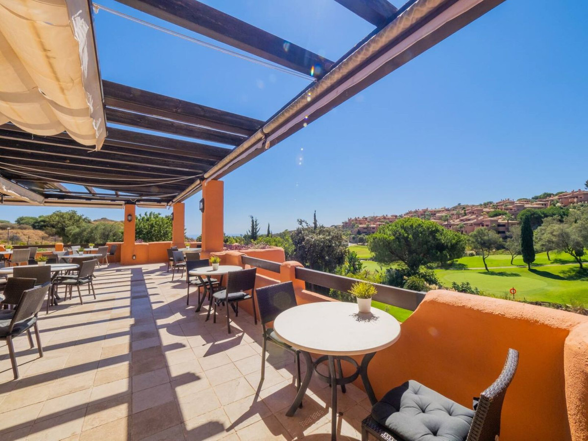 c6193e04eeee5883f8be58a5f898e1ec - 38