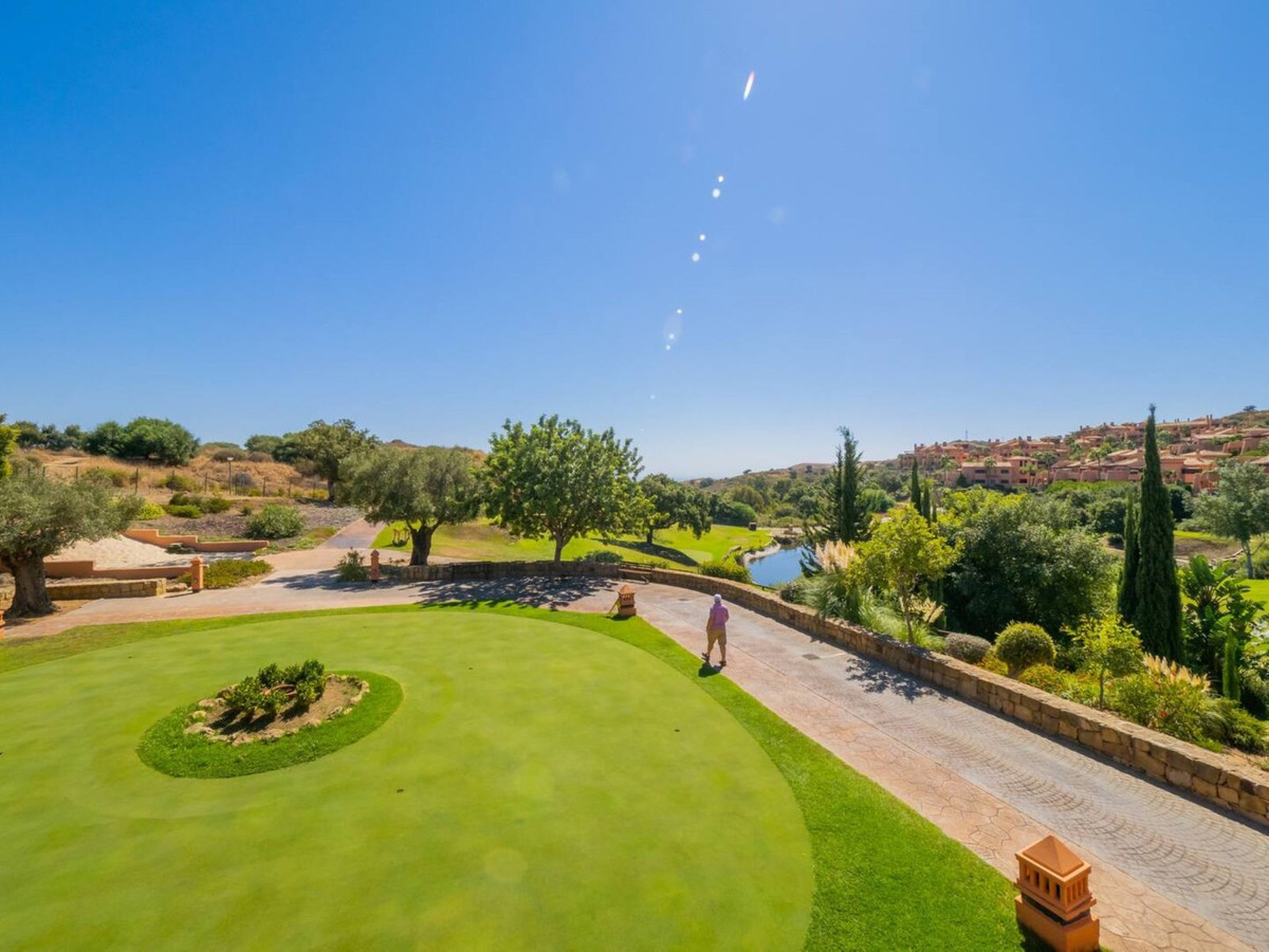 c6193e04eeee5883f8be58a5f898e1ec - 39