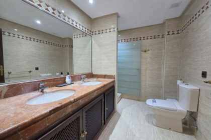 c6193e04eeee5883f8be58a5f898e1ec - 8