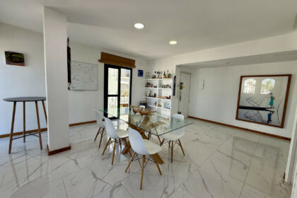 c6222c30d5ab1ddc97e00e0dc049f6a3 - 12