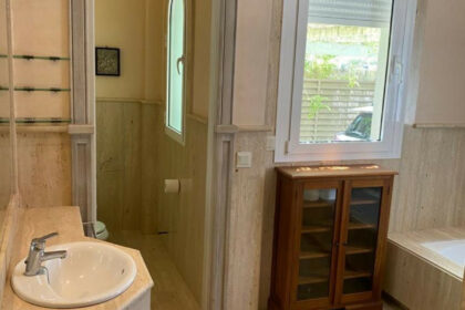 c649bf2ae2416fb33e6ba6d16cab21f4 - 13