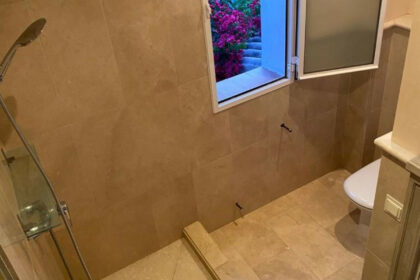 c649bf2ae2416fb33e6ba6d16cab21f4 - 18