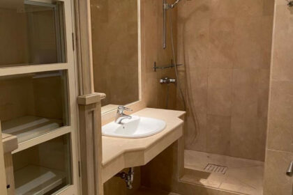 c649bf2ae2416fb33e6ba6d16cab21f4 - 27