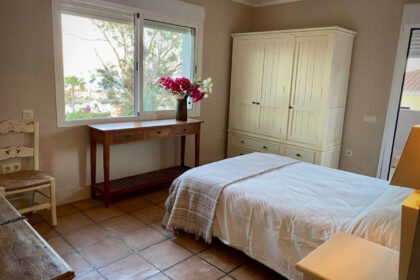 c649bf2ae2416fb33e6ba6d16cab21f4 - 9