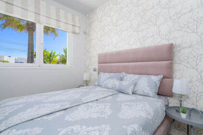 c84017449bbe640061df35834d9a632a - 18