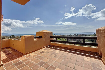 c9127fdd7a5cc1804566d9b09af060c2 - 1