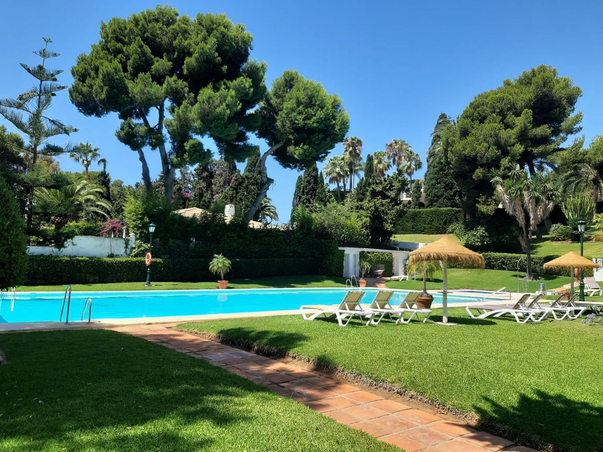 cafd728a5599ae95cfb2048d03e9e5b3 - 48