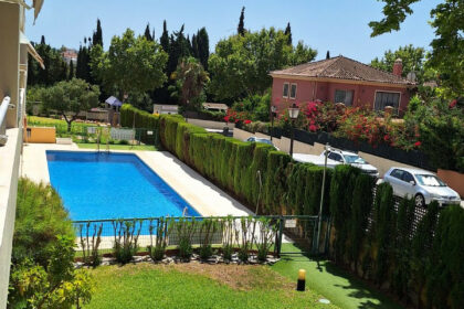 cbb08ac1c599c86a180e0238904aabc4 - 19